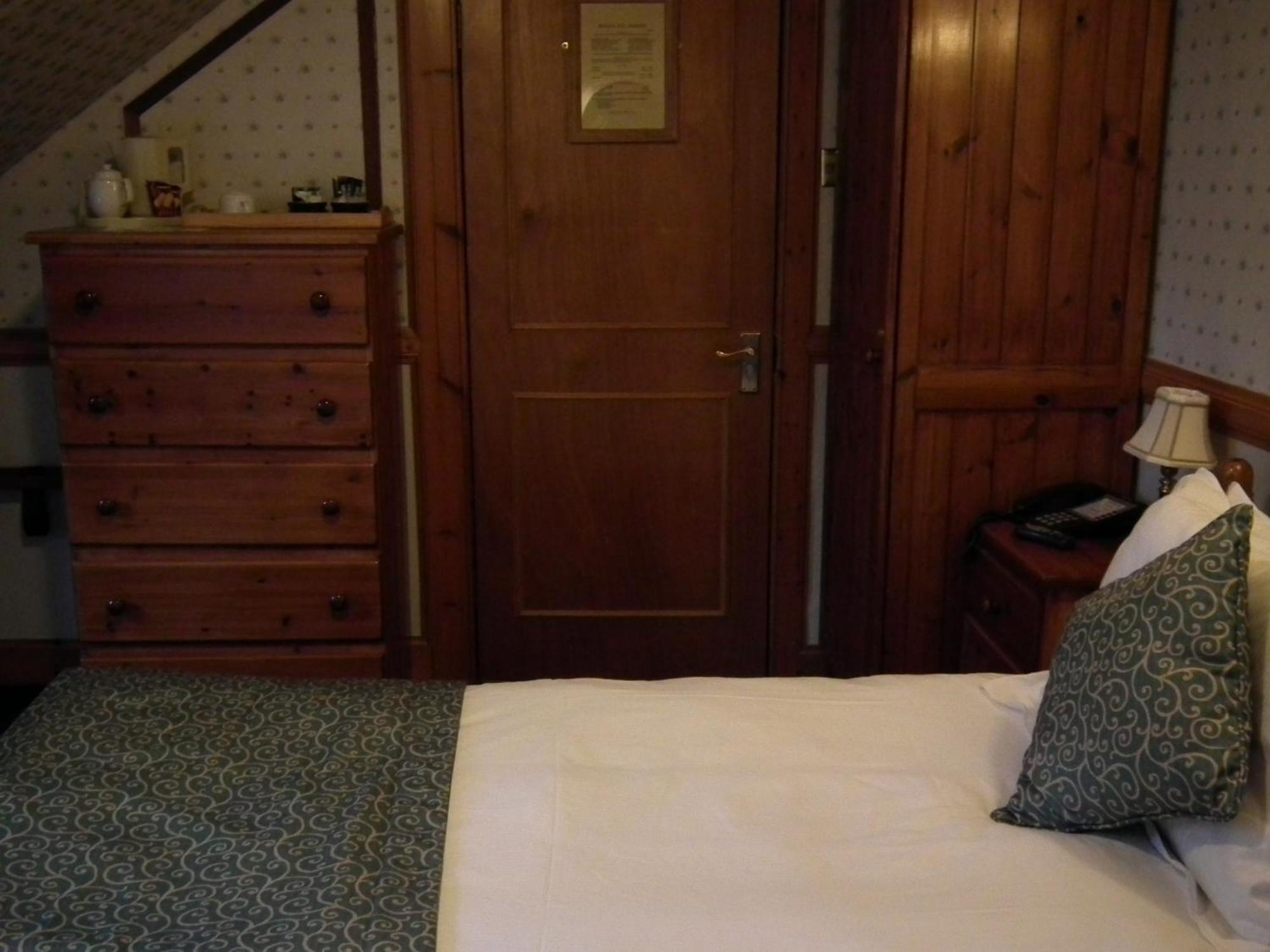 Ardlui Hotel Pokoj fotografie